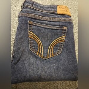 Hollister Women's Dark Blue Jeans with Gold Stitching